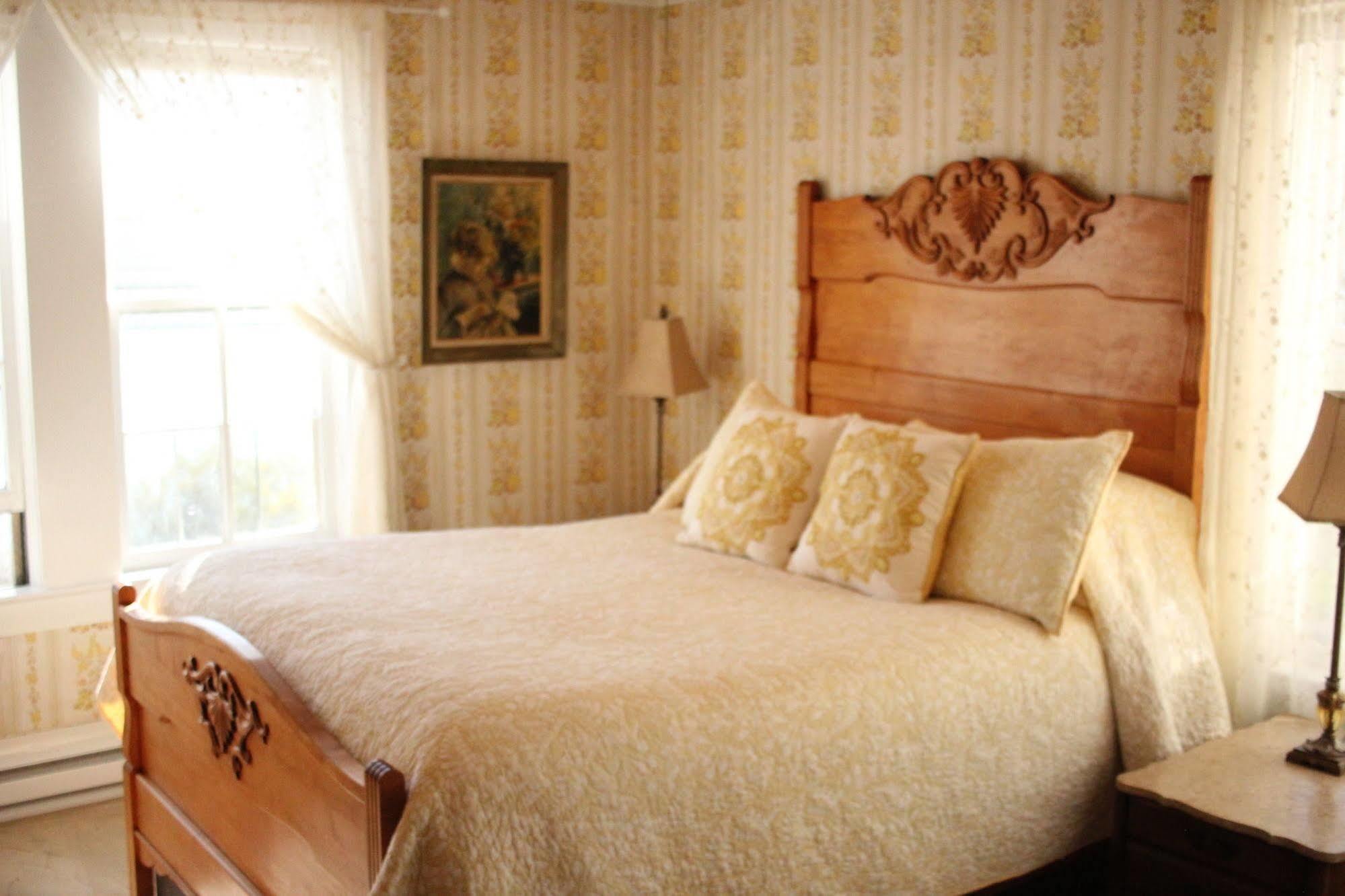 The Historic Requa Inn 클라매스 외부 사진